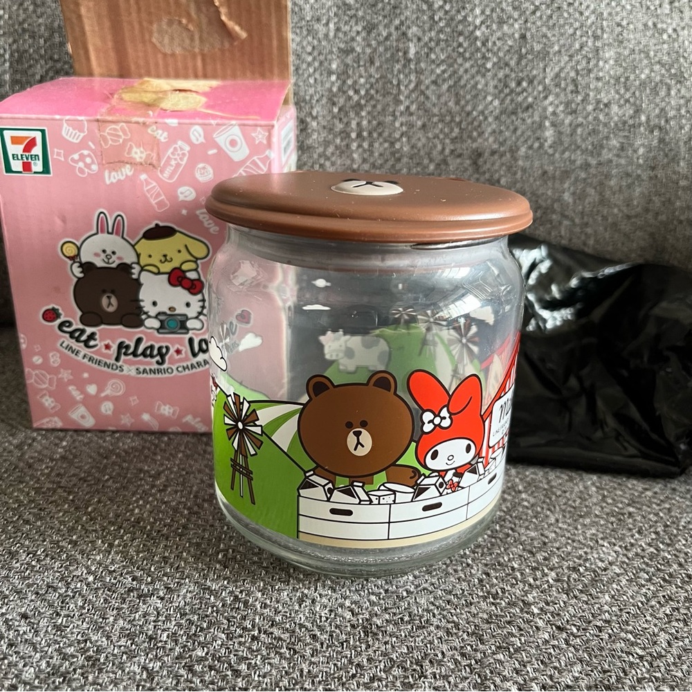7-11 Line Friends x Sanrio Characters My Melody Glass Container with Lid